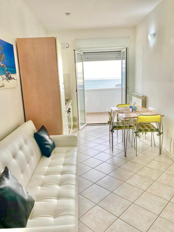 Punto Di Osservazione Lido di Fermo Eksteriør billede