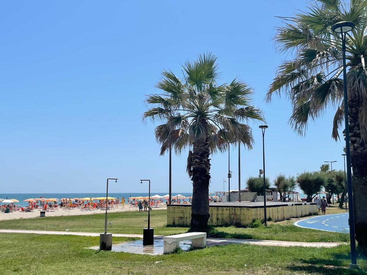 Punto Di Osservazione Lido di Fermo Eksteriør billede